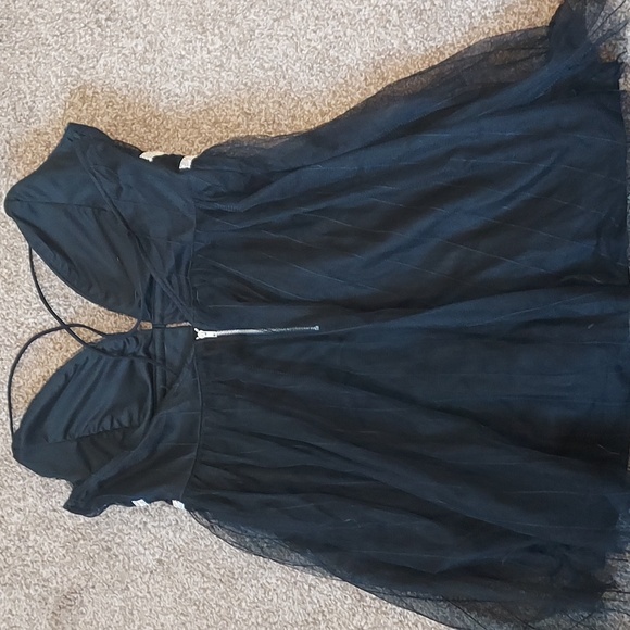 Sexy Black Low Back Rhinestone Accent and Pinstripes Tulle Skirt Dress Size 1XL - Picture 5 of 9